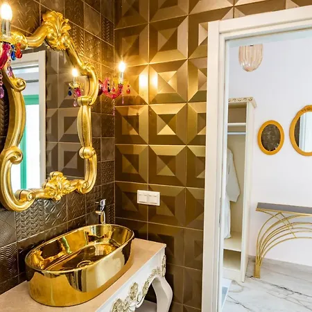 La Scala Luxury Villas *